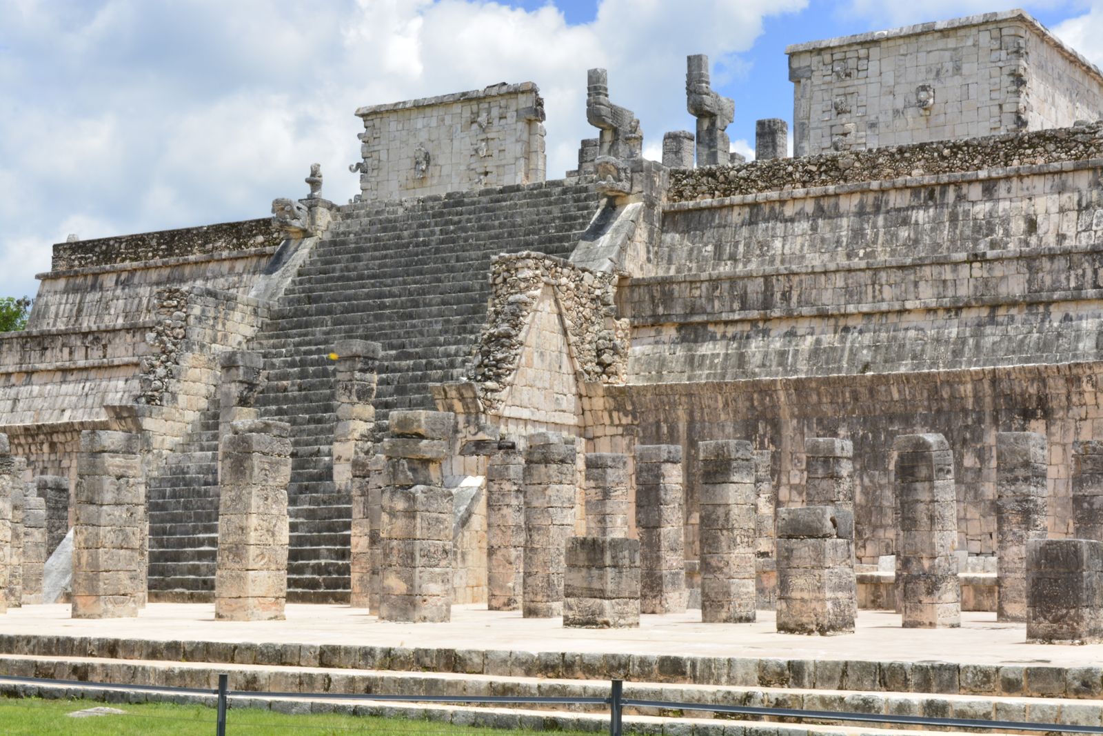 Temple of the Warriors at Chichén Itzá